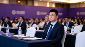 Doctor Lu Zhihao attending a medical conference